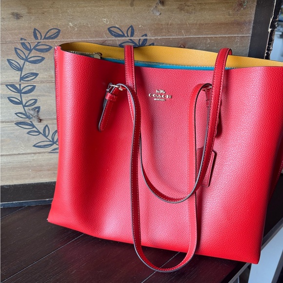 Coach Red Leather Tote Bag - Picture 1 of 12